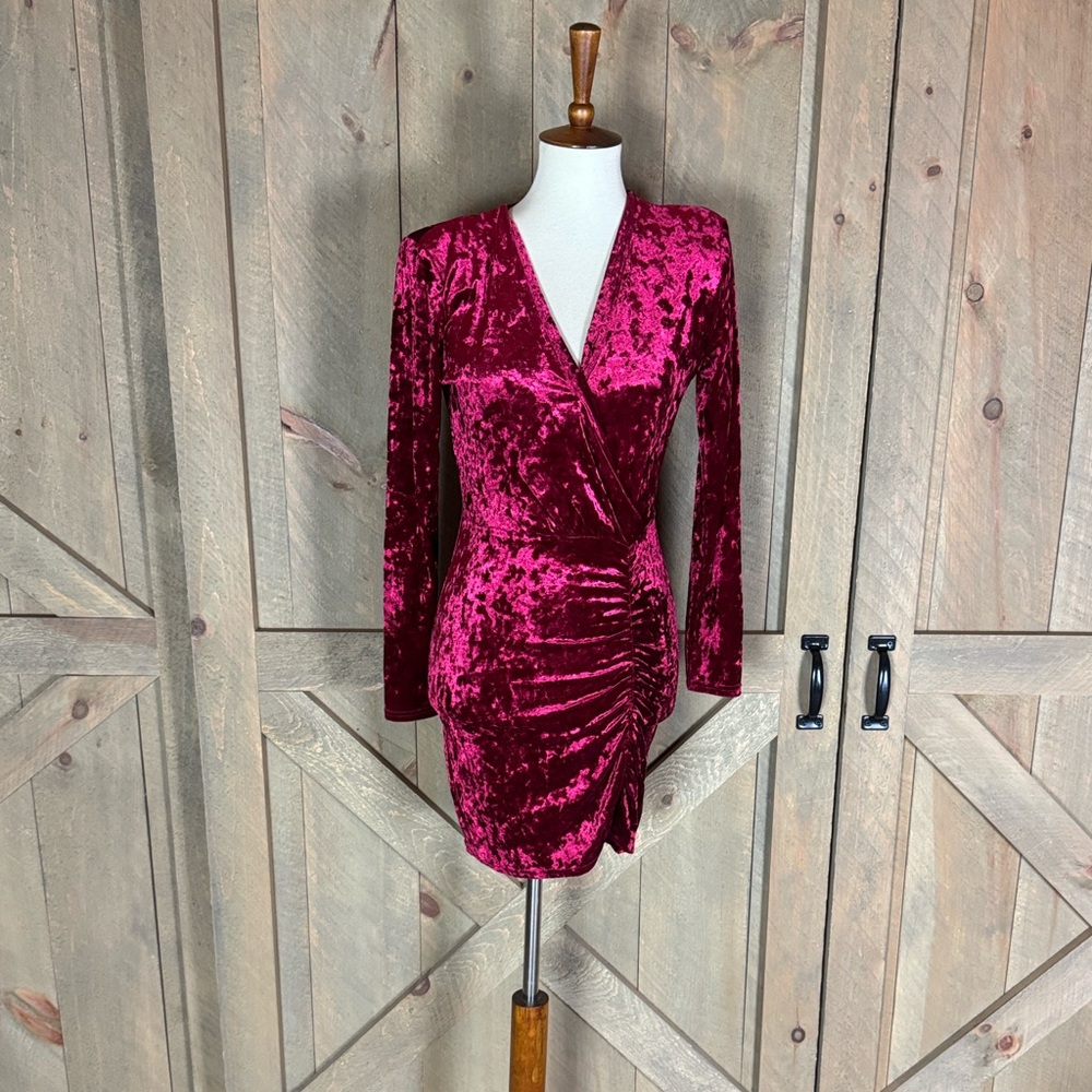 Betsey Johnson deep red crushed velvet long sleeve dress Size Small - Picture 2 of 9